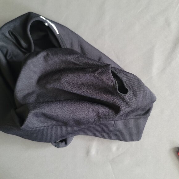 Puma Sports Bra Womens M Black Light Support Athletic Activewear Gym Yoga Run - Picture 5 of 6